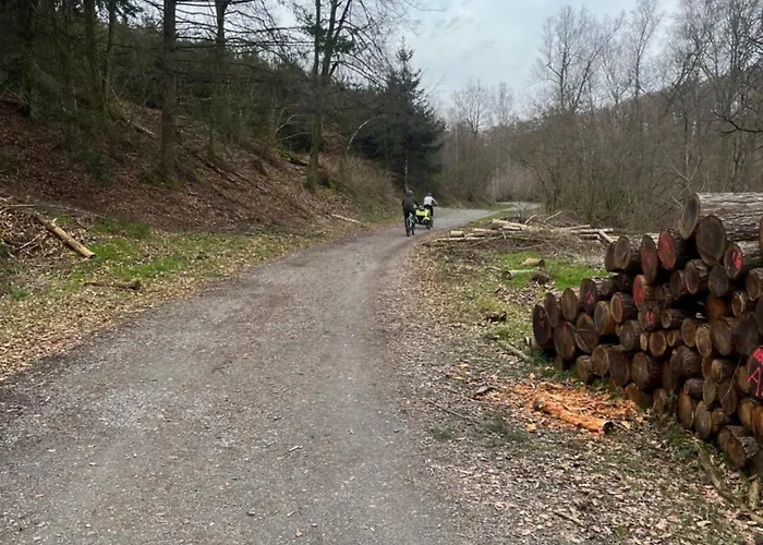 Schoenes Mit Balkon Aggertalsperre