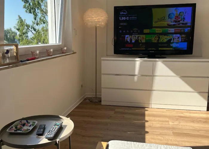 Schoenes Mit Balkon Aggertalsperre شقة Bergneustadt